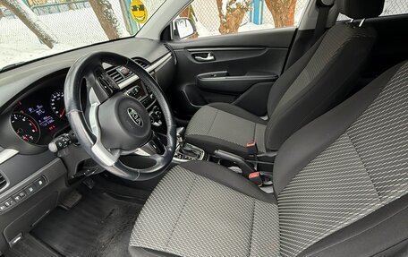 KIA Rio IV, 2018 год, 1 450 000 рублей, 8 фотография