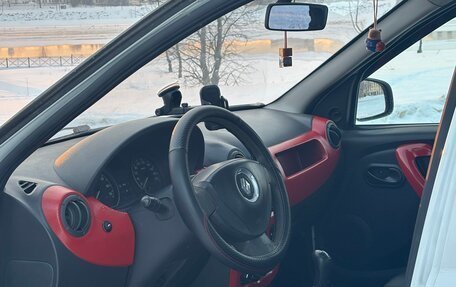 Renault Logan I, 2011 год, 470 000 рублей, 11 фотография