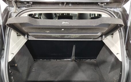 Renault Sandero II рестайлинг, 2015 год, 895 000 рублей, 12 фотография