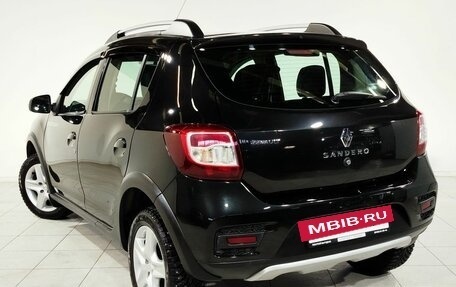 Renault Sandero II рестайлинг, 2015 год, 895 000 рублей, 7 фотография