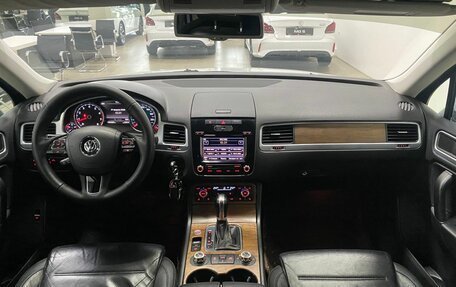 Volkswagen Touareg III, 2013 год, 1 996 000 рублей, 19 фотография