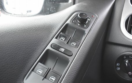 Volkswagen Tiguan I, 2010 год, 925 000 рублей, 13 фотография