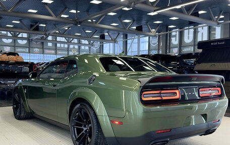 Dodge Challenger III рестайлинг 2, 2023 год, 15 999 999 рублей, 6 фотография