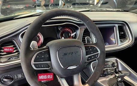 Dodge Challenger III рестайлинг 2, 2023 год, 15 999 999 рублей, 30 фотография