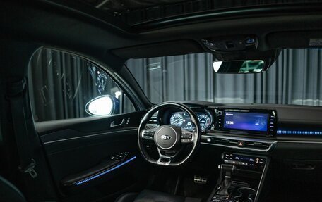 KIA K5, 2020 год, 2 390 000 рублей, 30 фотография