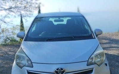 Toyota Ractis II, 2011 год, 890 000 рублей, 1 фотография