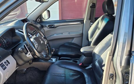 Mitsubishi Pajero Sport II рестайлинг, 2014 год, 1 670 000 рублей, 9 фотография