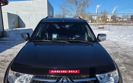 Mitsubishi Pajero Sport II рестайлинг, 2014 год, 1 670 000 рублей, 2 фотография