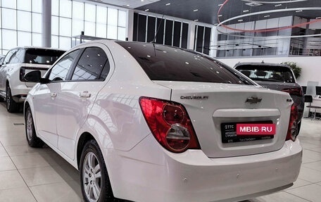 Chevrolet Aveo III, 2015 год, 699 000 рублей, 8 фотография
