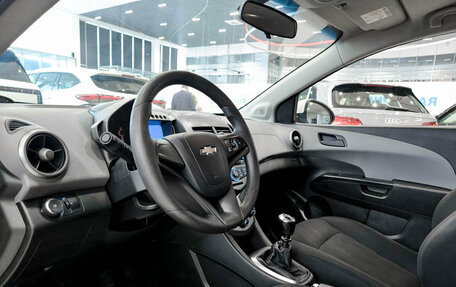 Chevrolet Aveo III, 2015 год, 699 000 рублей, 20 фотография