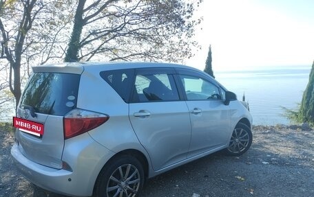 Toyota Ractis II, 2011 год, 890 000 рублей, 14 фотография