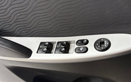 Hyundai Solaris II рестайлинг, 2012 год, 795 000 рублей, 16 фотография