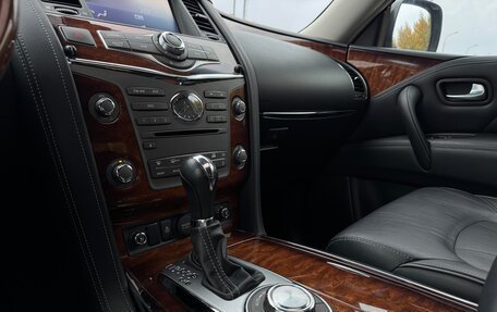 Infiniti QX80 I рестайлинг, 2015 год, 3 000 000 рублей, 19 фотография