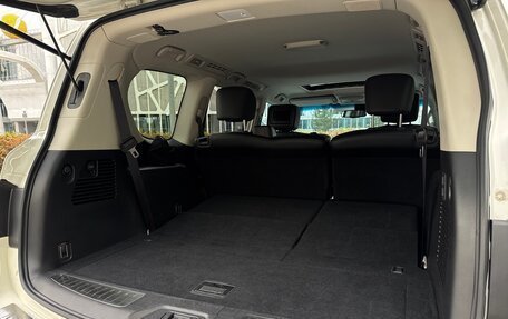 Infiniti QX80 I рестайлинг, 2015 год, 3 000 000 рублей, 33 фотография