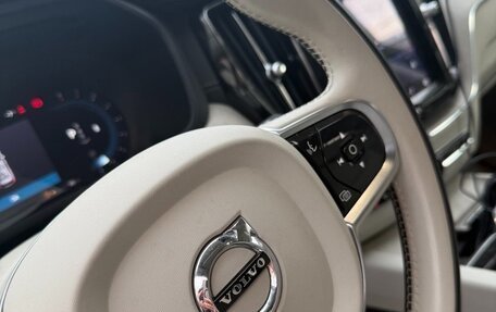 Volvo XC60 II, 2021 год, 4 450 000 рублей, 9 фотография