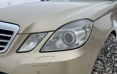 Mercedes-Benz E-Класс, 2011 год, 1 860 000 рублей, 20 фотография