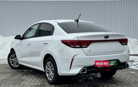KIA Rio IV, 2021 год, 1 790 000 рублей, 8 фотография