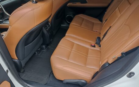 Lexus RX IV рестайлинг, 2020 год, 5 700 000 рублей, 13 фотография