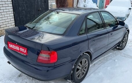 Audi A4, 1998 год, 325 000 рублей, 6 фотография