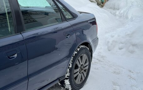 Audi A4, 1998 год, 325 000 рублей, 10 фотография