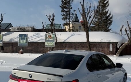 BMW 3 серия, 2021 год, 3 900 000 рублей, 5 фотография