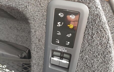 Land Rover Range Rover IV рестайлинг, 2025 год, 41 500 000 рублей, 13 фотография