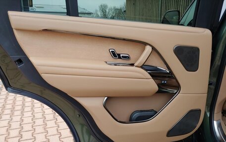 Land Rover Range Rover IV рестайлинг, 2025 год, 41 500 000 рублей, 24 фотография