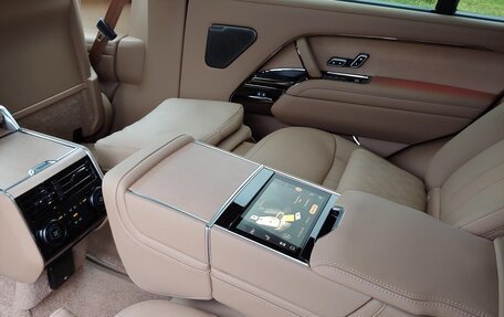 Land Rover Range Rover IV рестайлинг, 2025 год, 41 500 000 рублей, 31 фотография