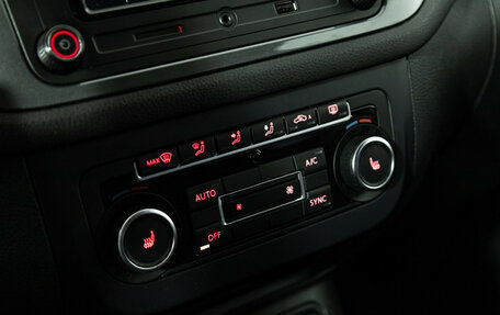 Volkswagen Tiguan I, 2013 год, 1 099 585 рублей, 16 фотография