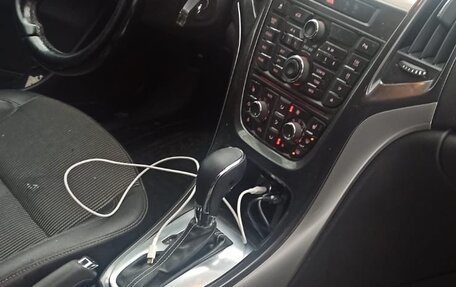 Opel Astra J, 2012 год, 720 000 рублей, 4 фотография