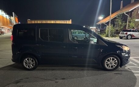 Ford Tourneo Connect II рестайлинг, 2021 год, 2 200 000 рублей, 4 фотография