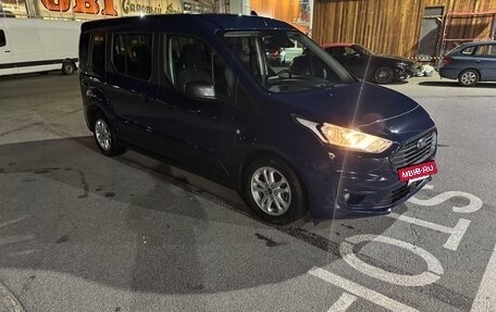 Ford Tourneo Connect II рестайлинг, 2021 год, 2 200 000 рублей, 16 фотография
