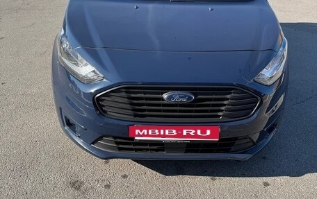 Ford Tourneo Connect II рестайлинг, 2021 год, 2 200 000 рублей, 26 фотография