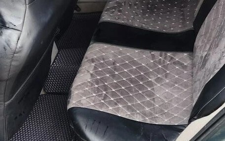 Nissan Primera II рестайлинг, 1999 год, 285 000 рублей, 11 фотография