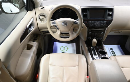 Nissan Pathfinder, 2014 год, 2 195 000 рублей, 12 фотография