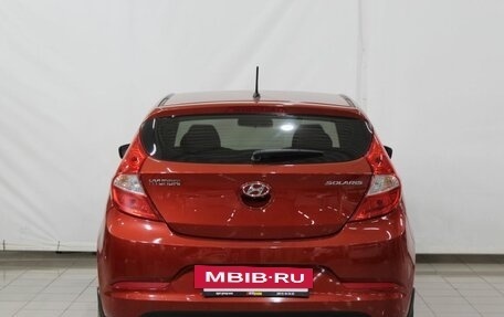 Hyundai Solaris II рестайлинг, 2015 год, 1 070 000 рублей, 10 фотография