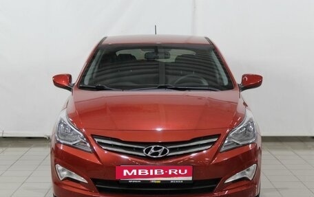 Hyundai Solaris II рестайлинг, 2015 год, 1 070 000 рублей, 2 фотография