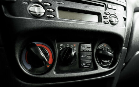 Nissan Almera, 2005 год, 355 000 рублей, 15 фотография