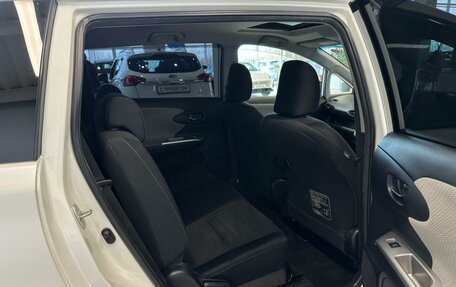 Toyota Wish II, 2011 год, 1 549 000 рублей, 19 фотография