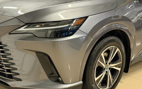 Lexus RX IV рестайлинг, 2023 год, 6 799 000 рублей, 12 фотография