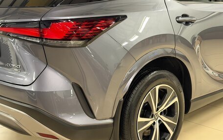 Lexus RX IV рестайлинг, 2023 год, 6 799 000 рублей, 14 фотография