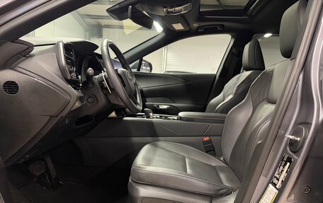 Lexus RX IV рестайлинг, 2023 год, 6 799 000 рублей, 24 фотография