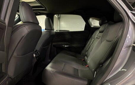 Lexus RX IV рестайлинг, 2023 год, 6 799 000 рублей, 25 фотография