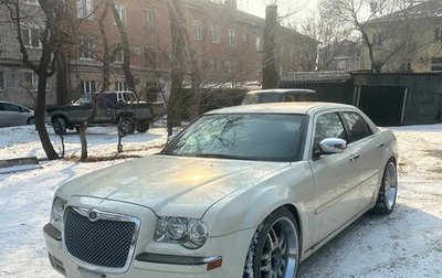 Chrysler 300C II, 2004 год, 600 000 рублей, 1 фотография