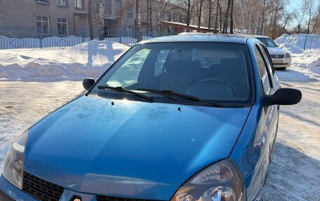 Renault Clio III, 2003 год, 400 000 рублей, 1 фотография