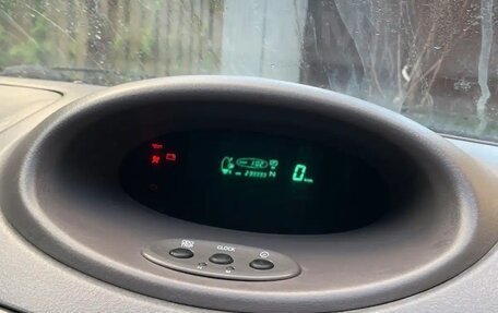 Toyota Platz, 1999 год, 280 000 рублей, 8 фотография