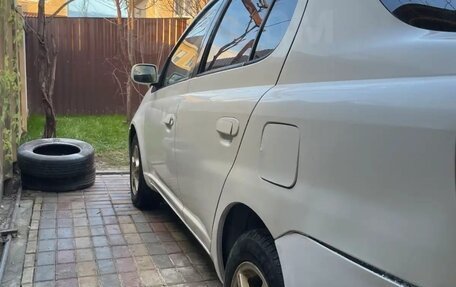 Toyota Platz, 1999 год, 280 000 рублей, 5 фотография