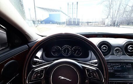 Jaguar XJ IV (X351), 2014 год, 1 830 000 рублей, 8 фотография