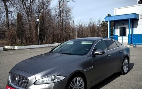 Jaguar XJ IV (X351), 2014 год, 1 830 000 рублей, 3 фотография