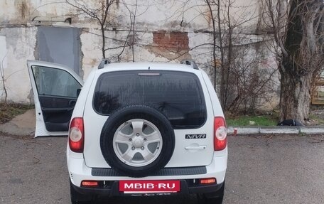 Chevrolet Niva I рестайлинг, 2012 год, 650 000 рублей, 6 фотография